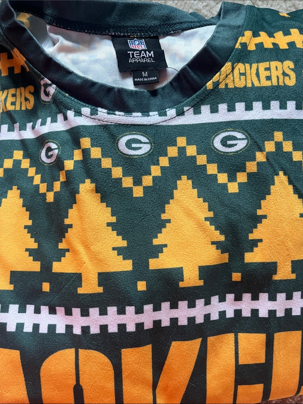 Green Bay Packers Holiday Pajama Set - Picture 8 of 8